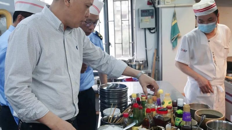 食品招商批发货源，如何规避风险，精准选择？**