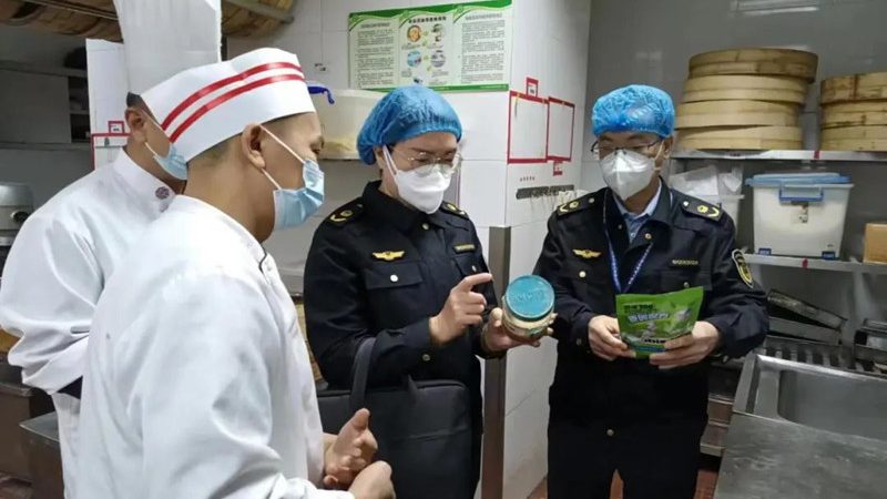 蛋糕原料的奥秘：如何辨识与选择**